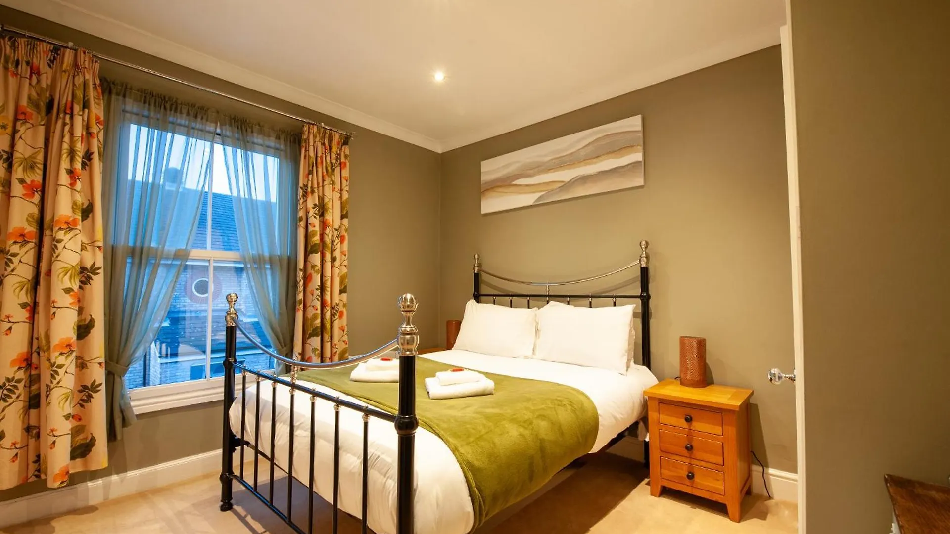 Clifford House - 4 Bed Home Within The City Walls York United Kingdom